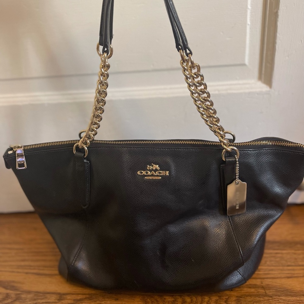 Coach Shoulder Bag - Black & Gold - Chain Strap
